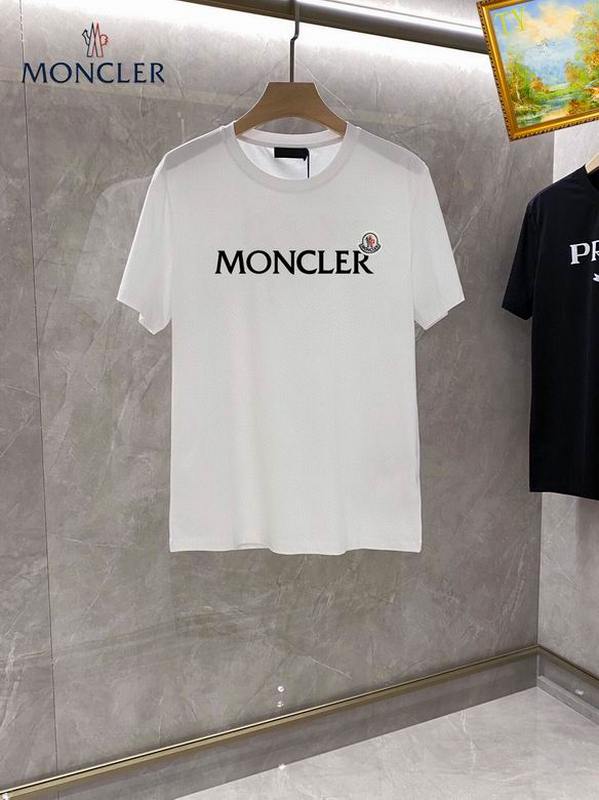 Moncler T-shirts 226